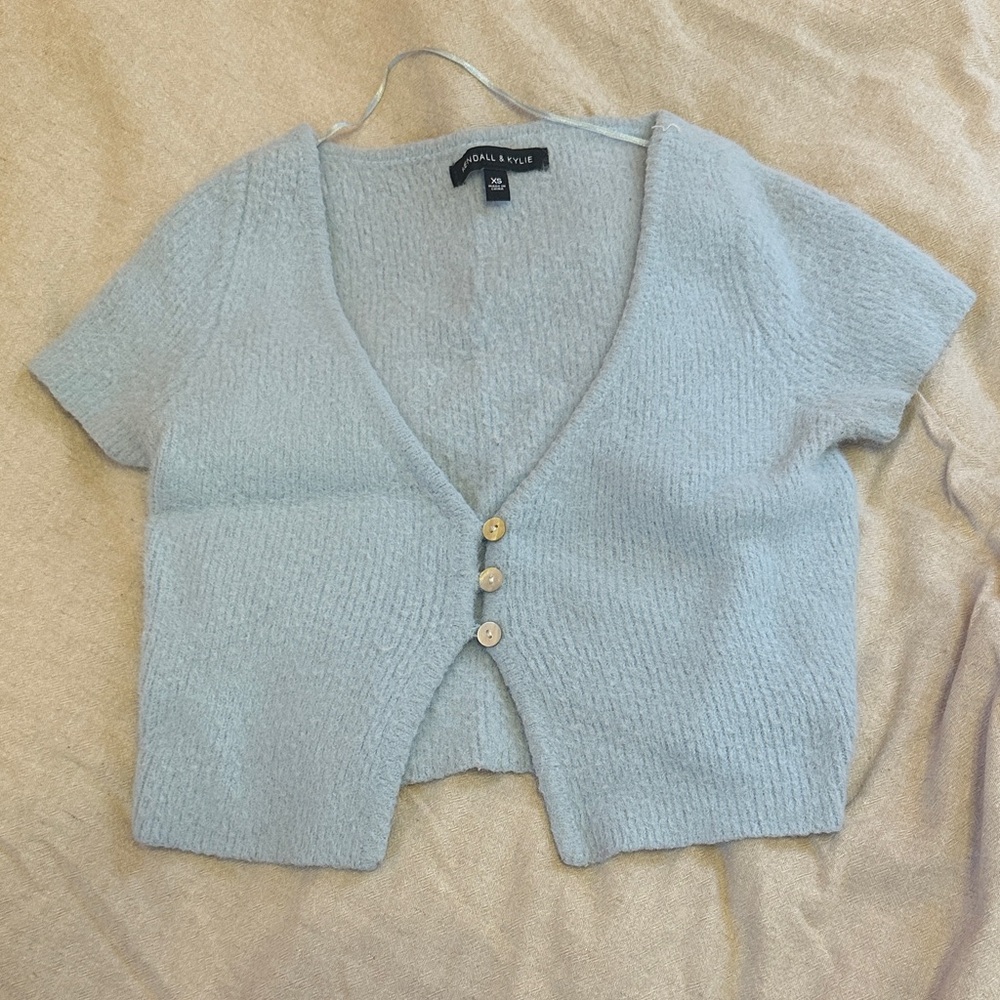 Kendall & Kylie Pale Blue V-Neck Buttoned Crop Top